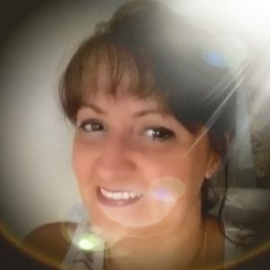 Meet your Posher, Naomi